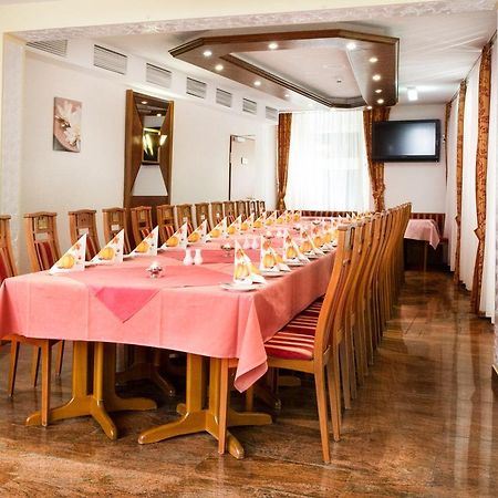 City Partner Hotel Alter Speicher Висмар Экстерьер фото