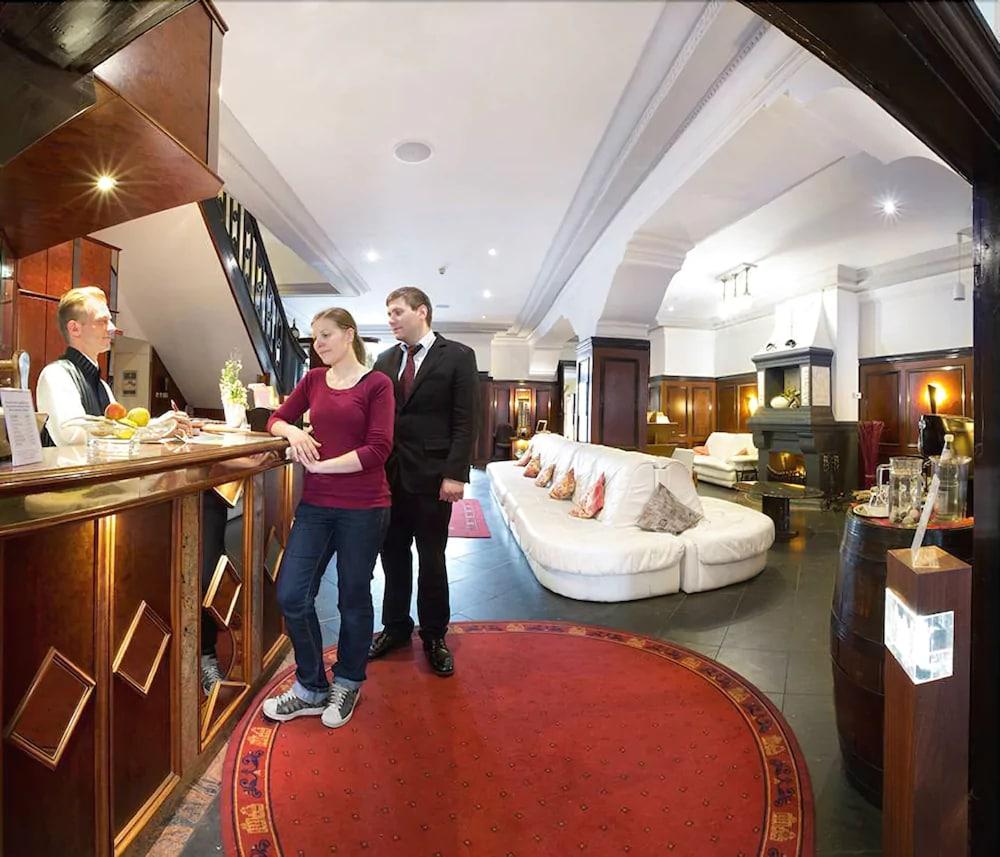 City Partner Hotel Alter Speicher Висмар Экстерьер фото
