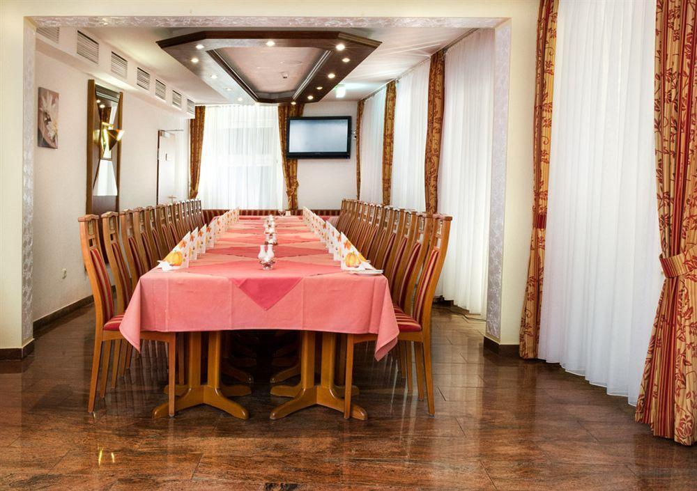 City Partner Hotel Alter Speicher Висмар Экстерьер фото