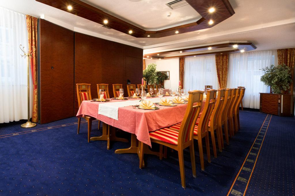 City Partner Hotel Alter Speicher Висмар Экстерьер фото